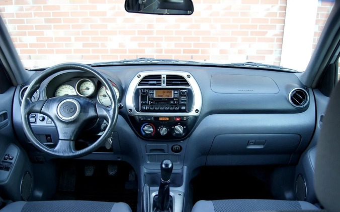 Toyota RAV4 cena 32900 przebieg: 170579, rok produkcji 2000 z Radom małe 529